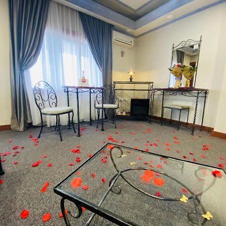 Predeal Comfort Suites Eksteriør bilde